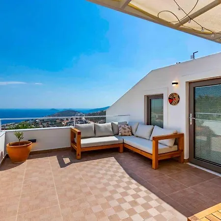 Verde Luxury Mediterranean With Private Pool Villa
